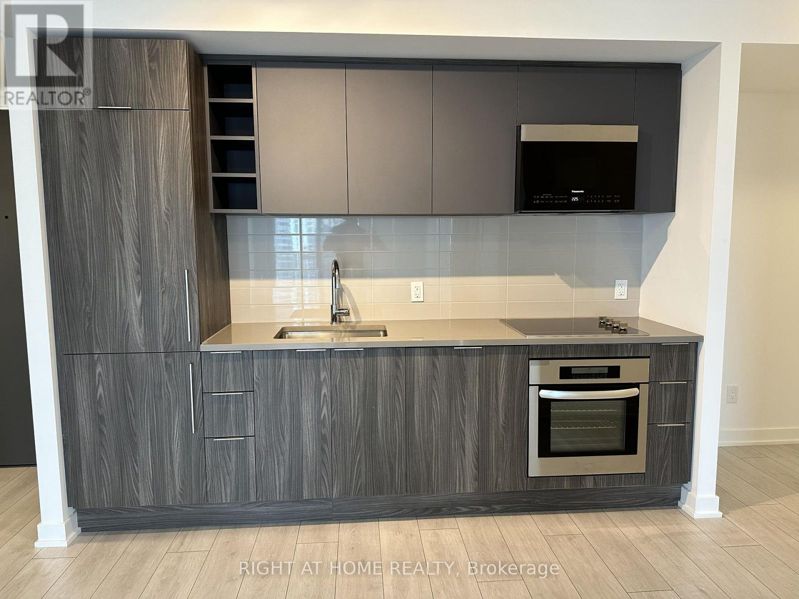1808 - 2033 Kennedy Road, Toronto, Ontario  M1T 0B9 - Photo 11 - E13446214