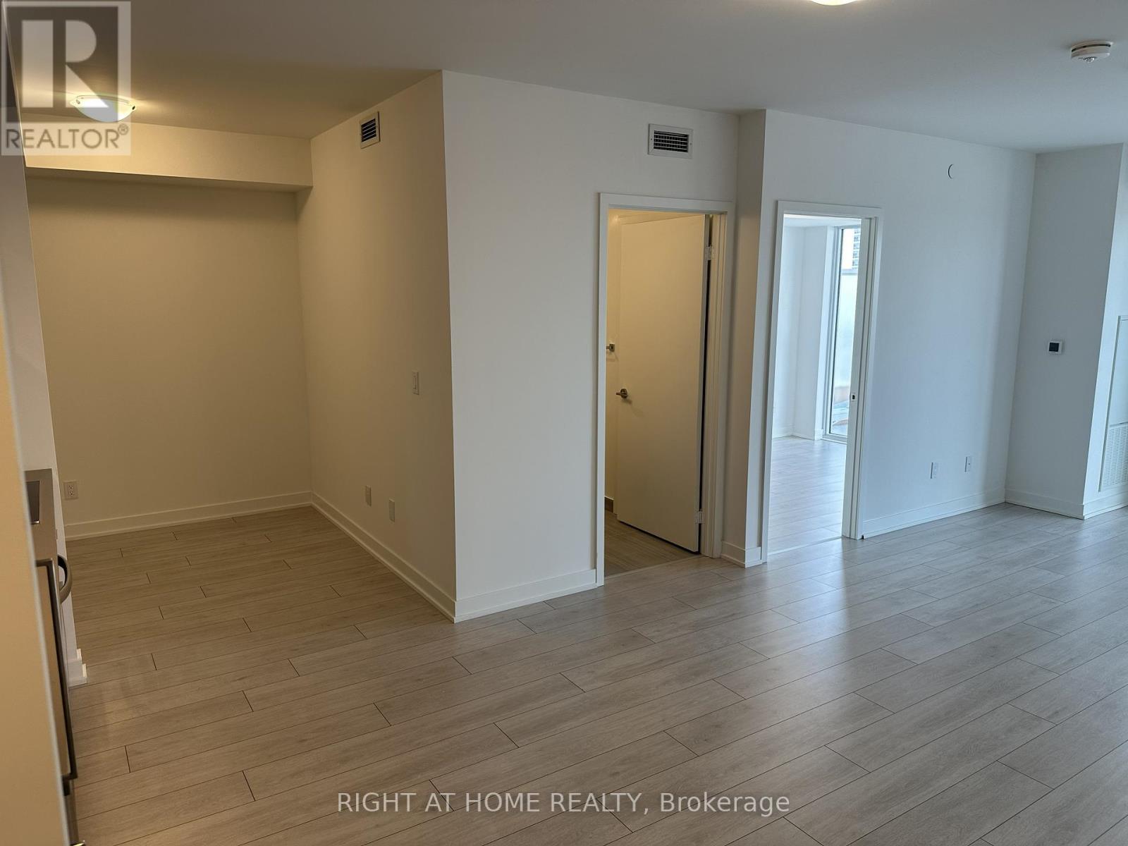 1808 - 2033 Kennedy Road, Toronto, Ontario  M1T 0B9 - Photo 9 - E13446214