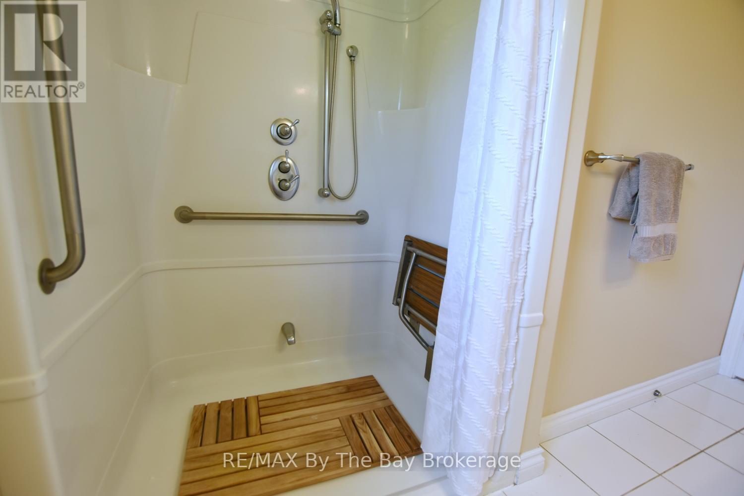 960 Lawson Road, Tiny, Ontario  L0L 1P1 - Photo 22 - S13418112