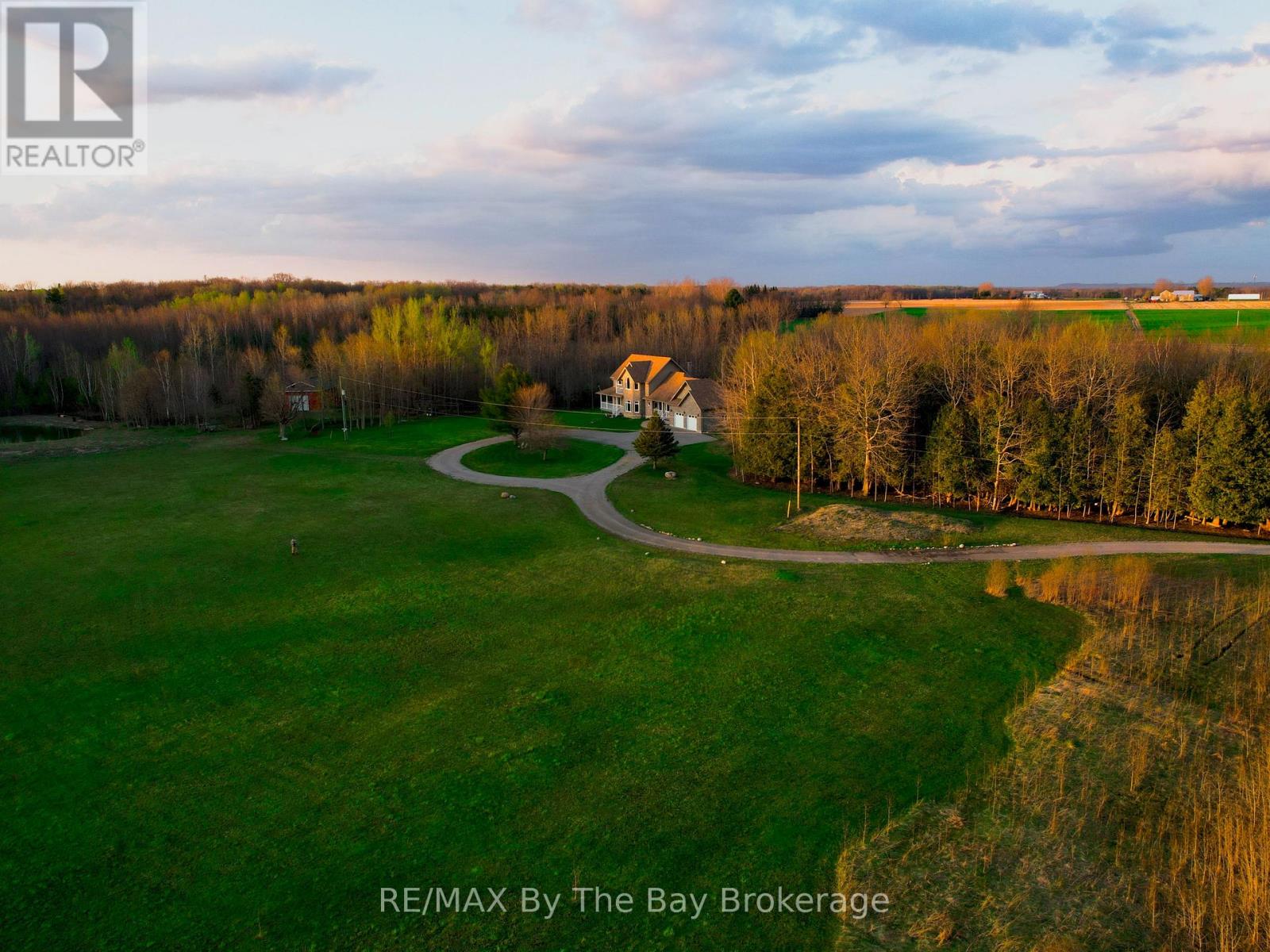 960 Lawson Road, Tiny, Ontario  L0L 1P1 - Photo 47 - S13418112
