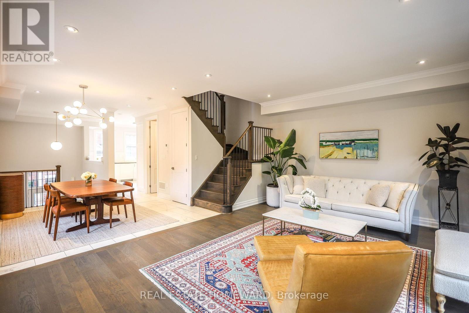 1 Saint Julien Court, Vaughan, Ontario  L6A 5B2 - Photo 6 - N13446000