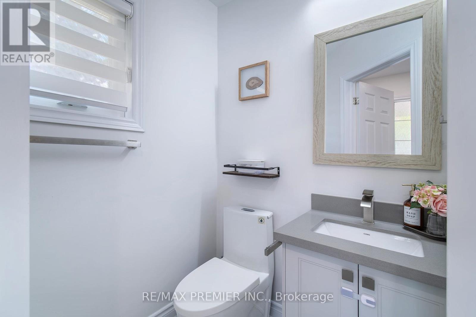 2 Prestwick Avenue, Vaughan, Ontario  L6A 2C9 - Photo 12 - N13446208