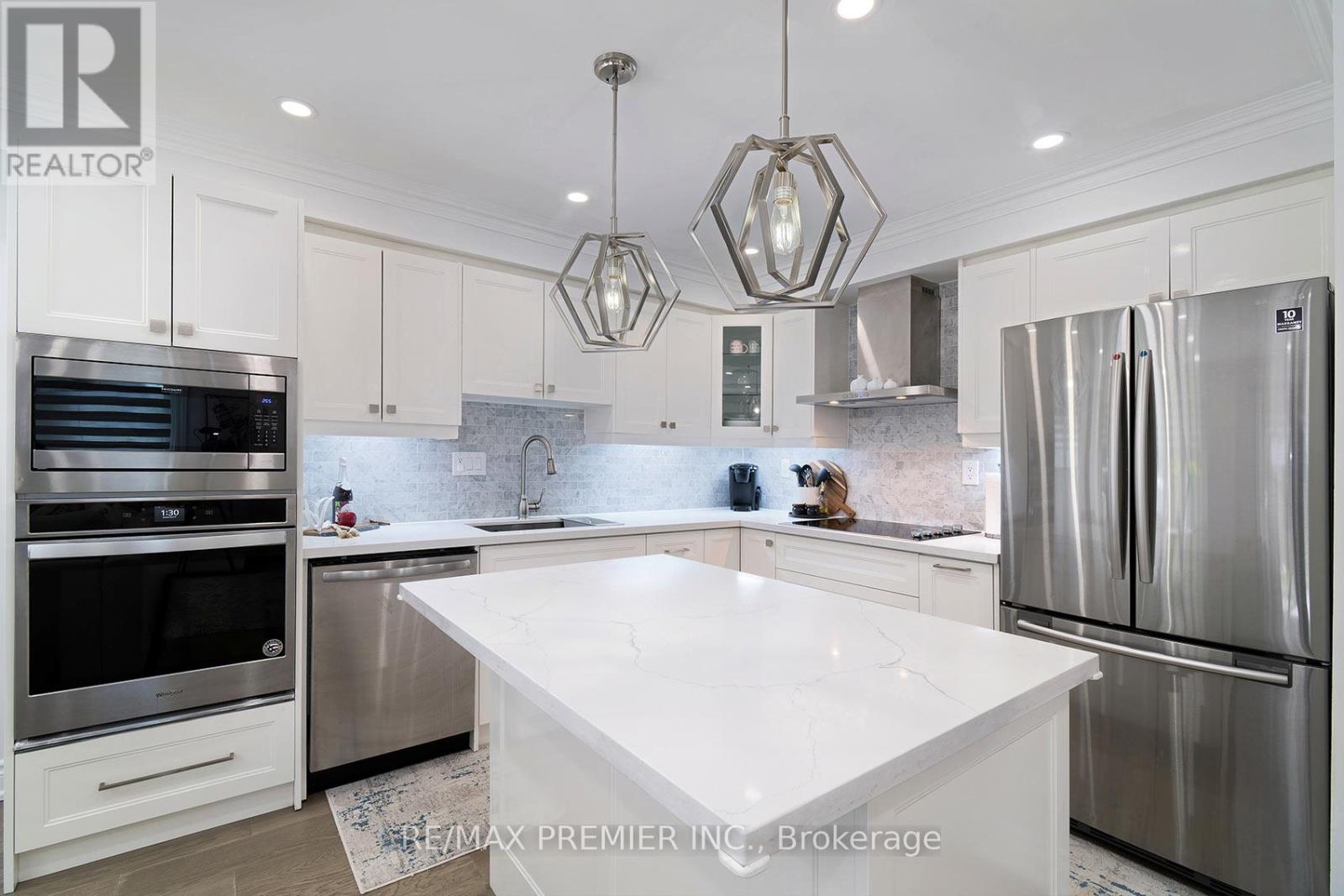 2 Prestwick Avenue, Vaughan, Ontario  L6A 2C9 - Photo 9 - N13446208