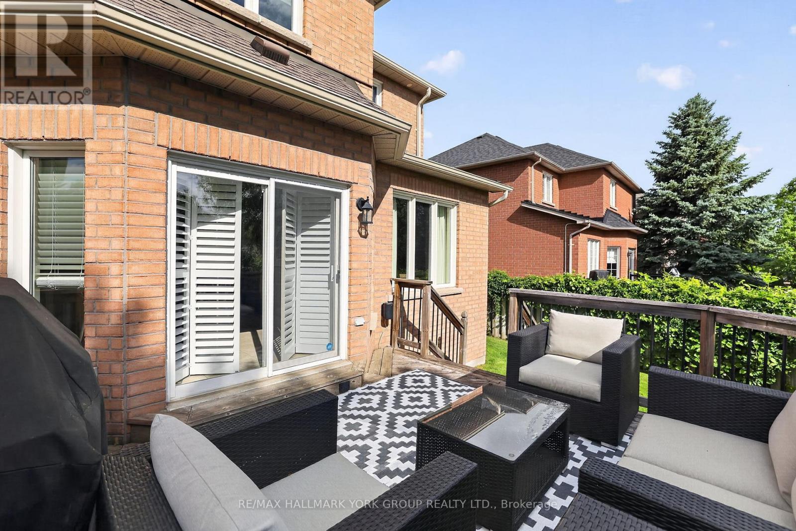 260 Willis Drive, Aurora, Ontario  L4G 7M2 - Photo 7 - N13446260