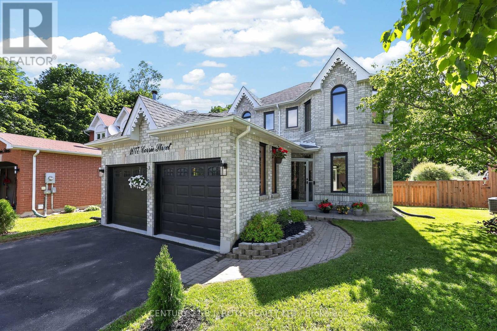 1077 Corrie Street, Innisfil, Ontario  L9S 1T7 - Photo 2 - N13446308