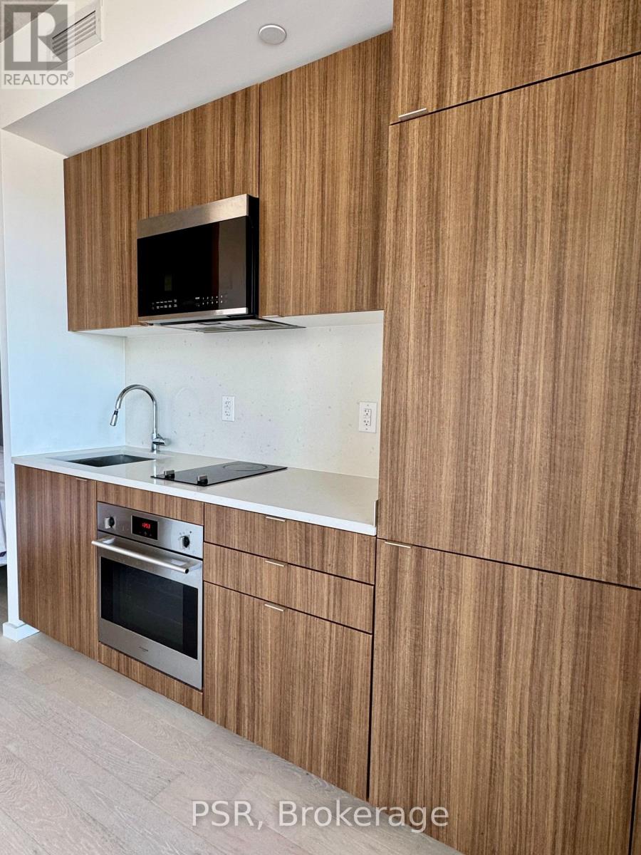 510 - 21 Lawren Harris Square, Toronto, Ontario  M5A 0T4 - Photo 6 - C13445644