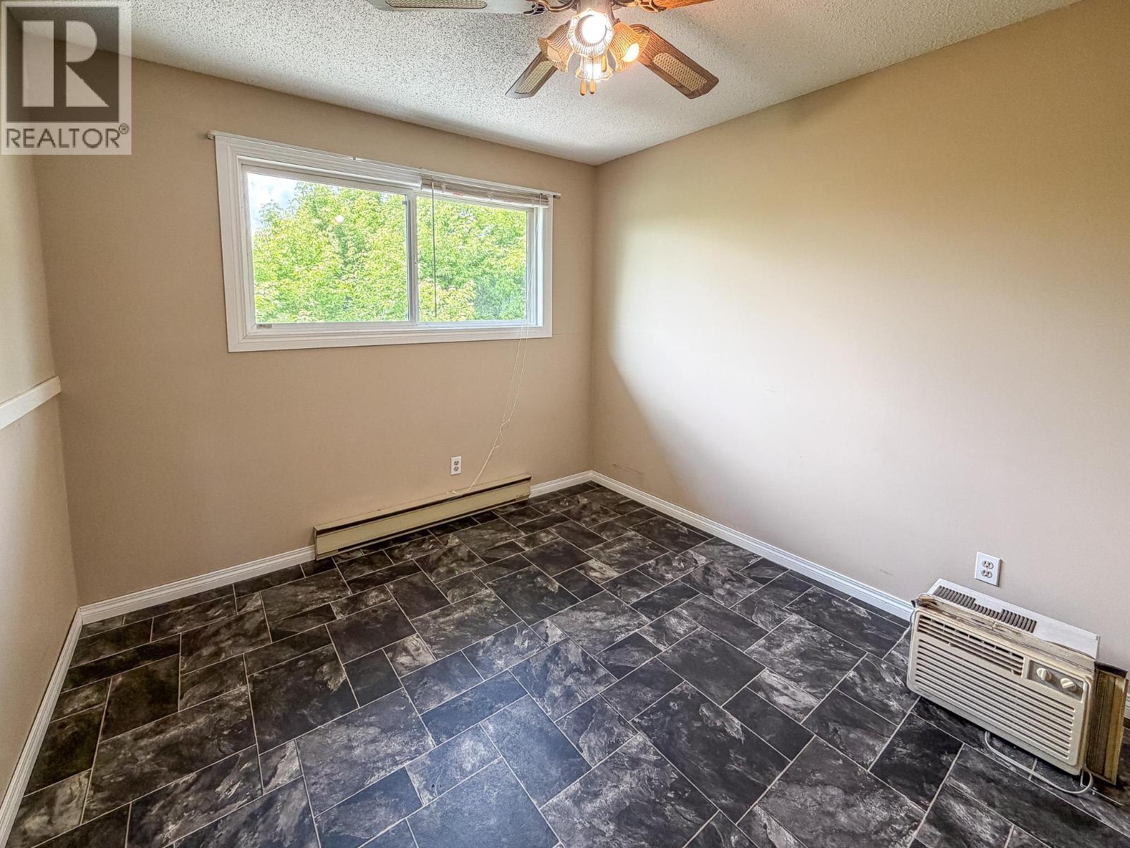 2316 3rd Street S, Cranbrook, British Columbia  V1C 4X5 - Photo 13 - 10391405