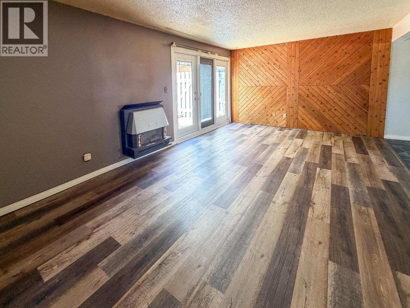 2316 3rd Street S, Cranbrook, British Columbia  V1C 4X5 - Photo 6 - 10391405