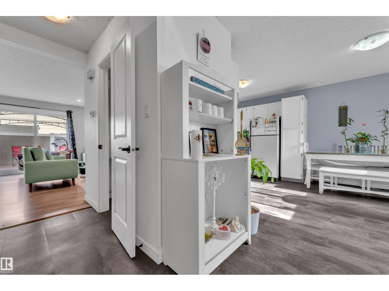 3217 132a Av NW, Edmonton, Alberta  T5A 4K4 - Photo 9 - E4493397