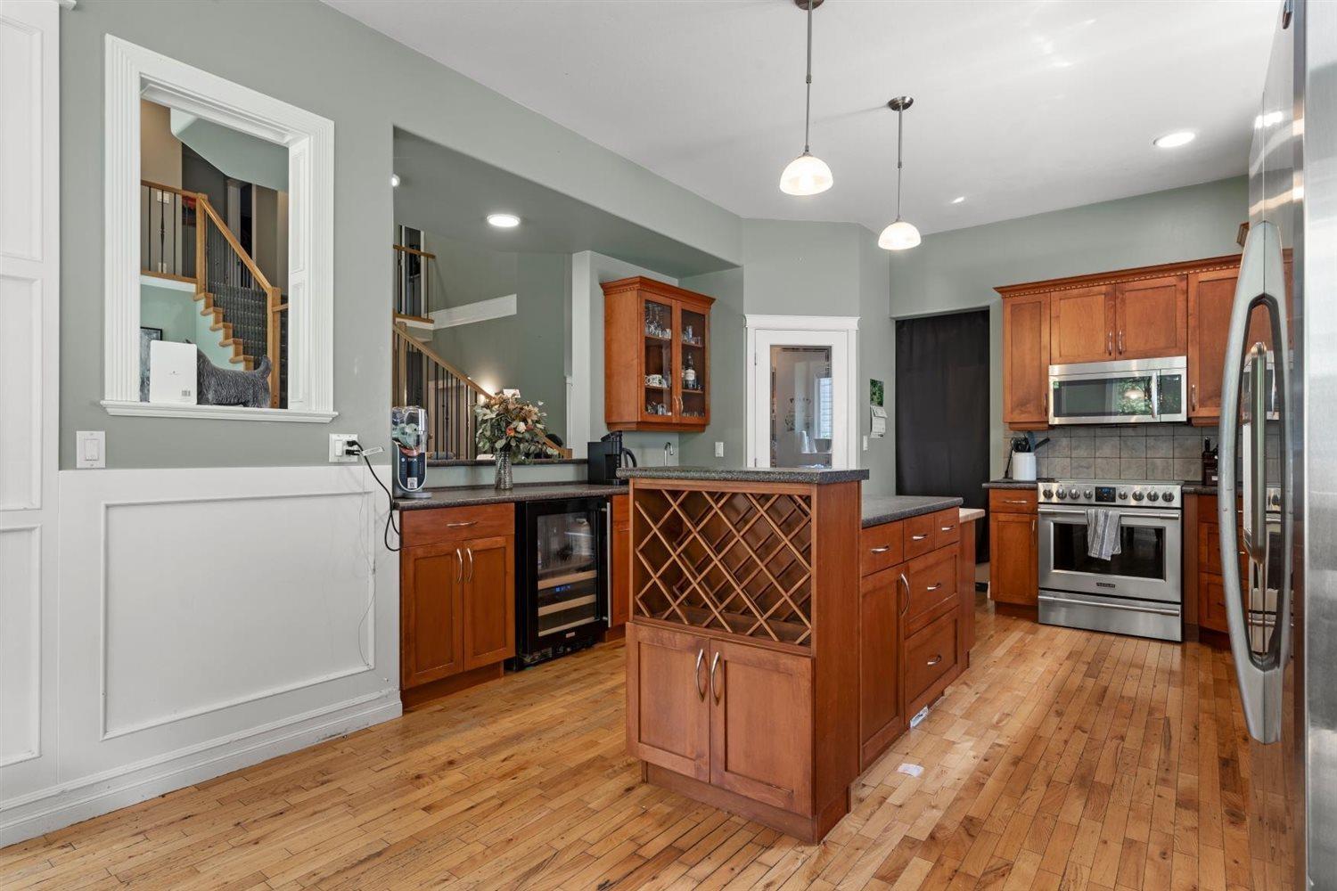46035 Sherwood Drive, Promontory, Chilliwack, British Columbia  V2R 5R2 - Photo 8 - R3135394