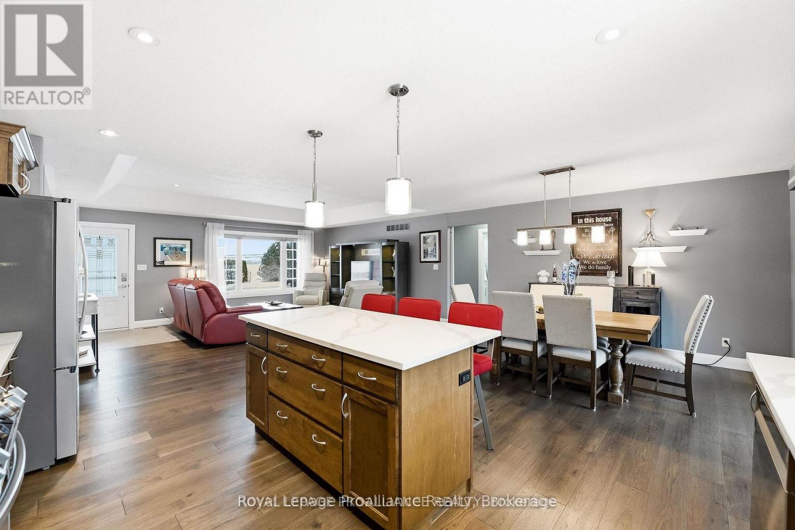 3741 County Road 3, Prince Edward County, Ontario  K0K 1L0 - Photo 10 - X13446384