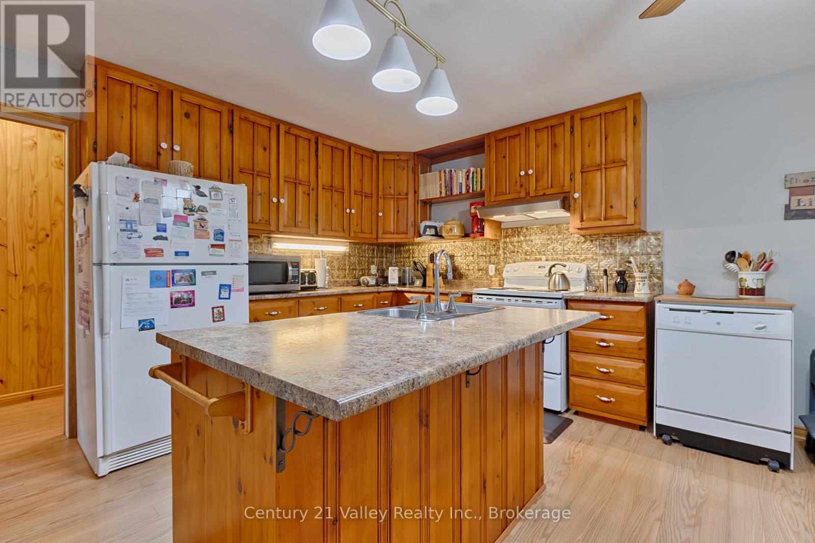 1220 Westross Road, Whitewater Region, Ontario  K0J 1K0 - Photo 28 - X13445906