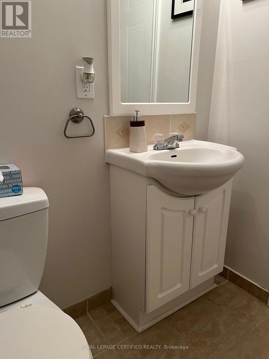 Bsmt - 31 Everingham Circle, Brampton, Ontario  L6R 0R7 - Photo 14 - W13445954