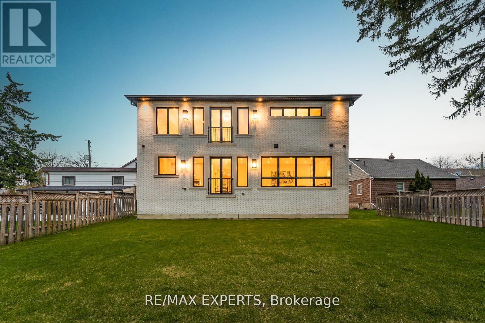 86 Willow Street, Caledon, Ontario  L7E 3G3 - Photo 3 - W13445982