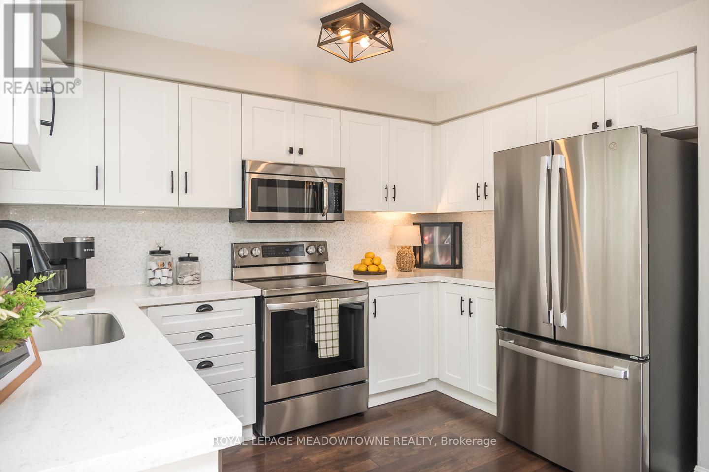 624 Marley Crescent, Milton, Ontario  L9T 5L9 - Photo 7 - W13446010