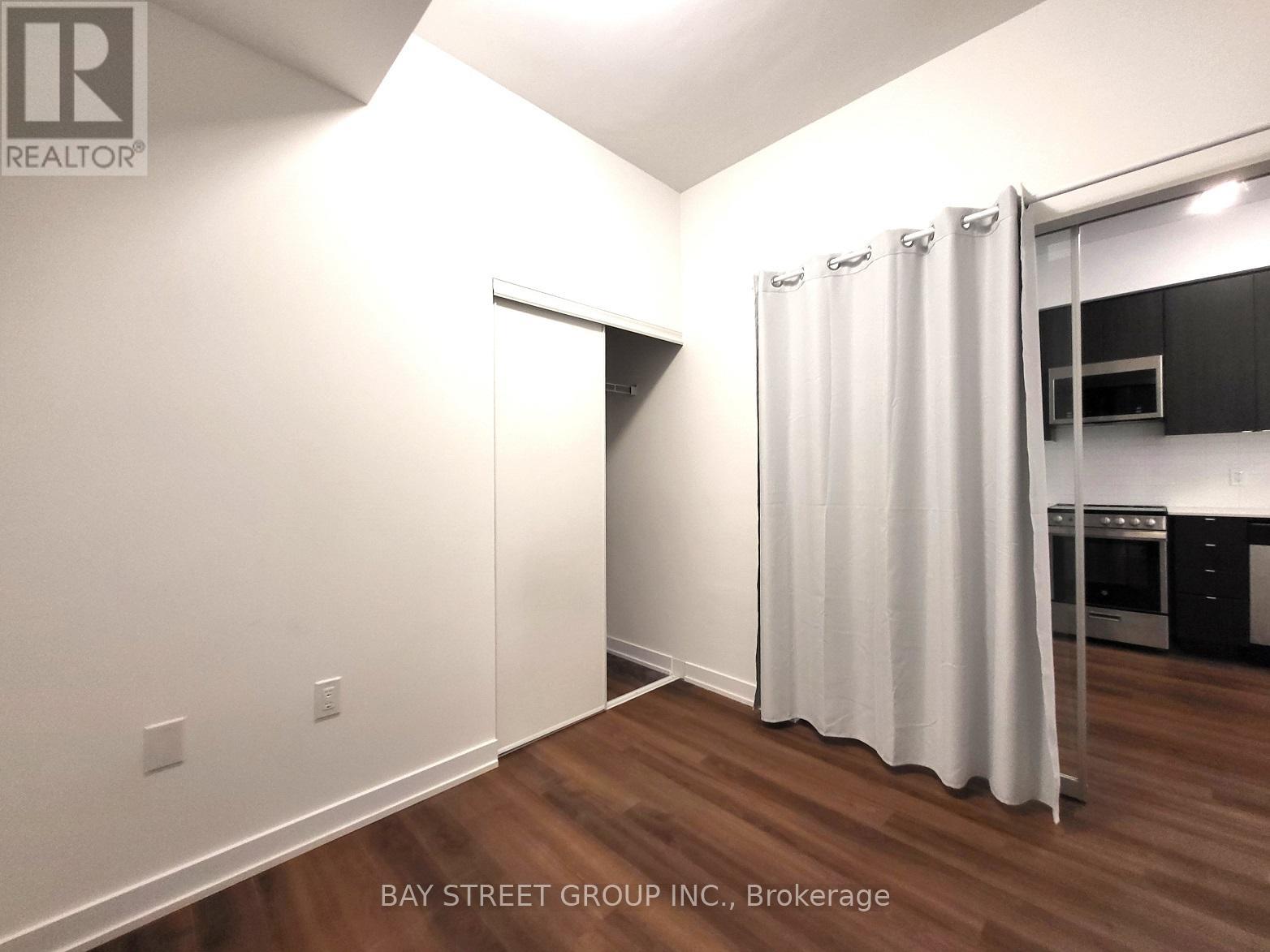206 - 2433 Dufferin Street, Toronto, Ontario  M6E 0B4 - Photo 17 - W13446092
