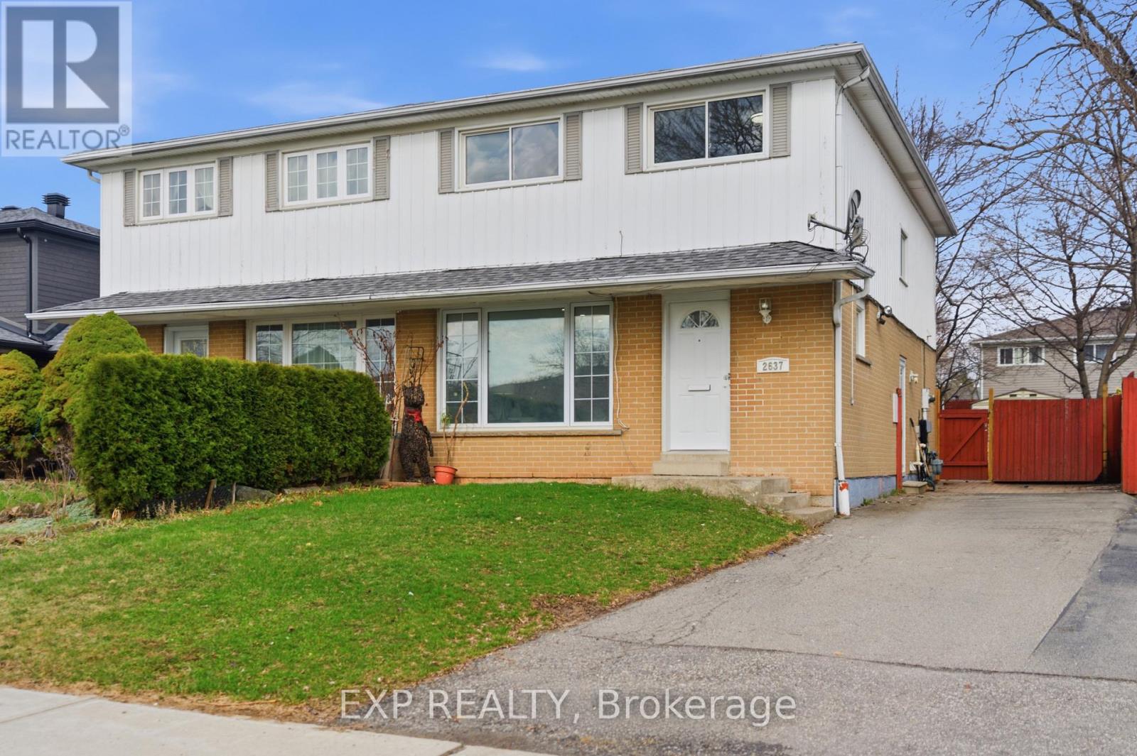 2637 Altadena Court, Mississauga, Ontario  L5K 1G1 - Photo 1 - W13446112