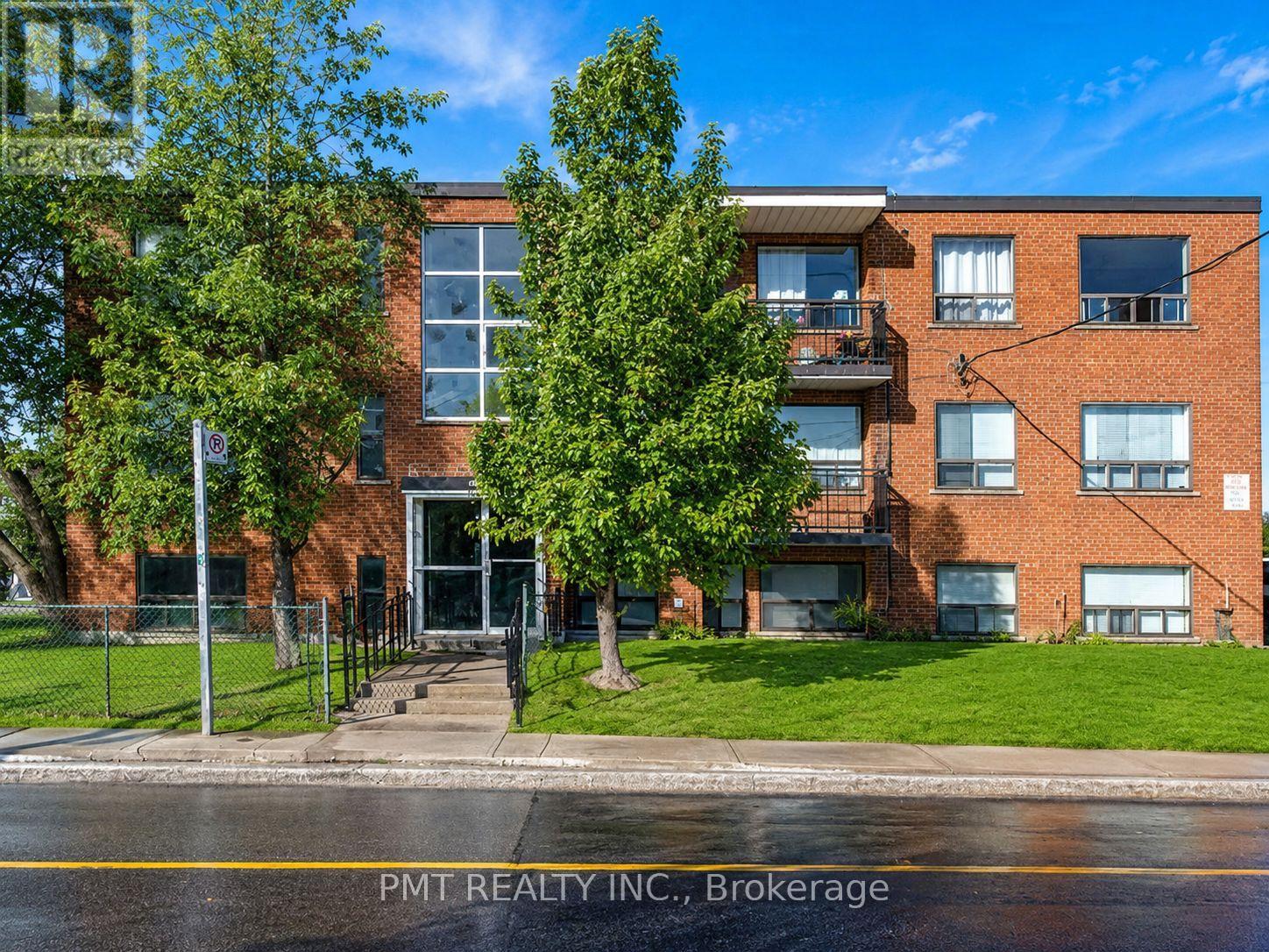 9 - 137 BROOKHAVEN DRIVE, Toronto, Ontario