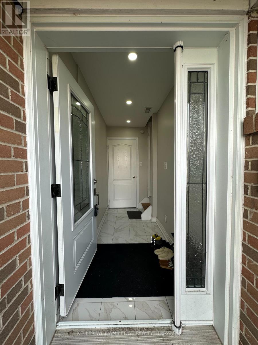 56 - 7255 Dooley Drive, Mississauga, Ontario  L4T 2S7 - Photo 4 - W13446136
