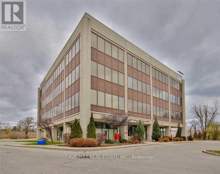 627 LYONS LANE, Oakville, Ontario