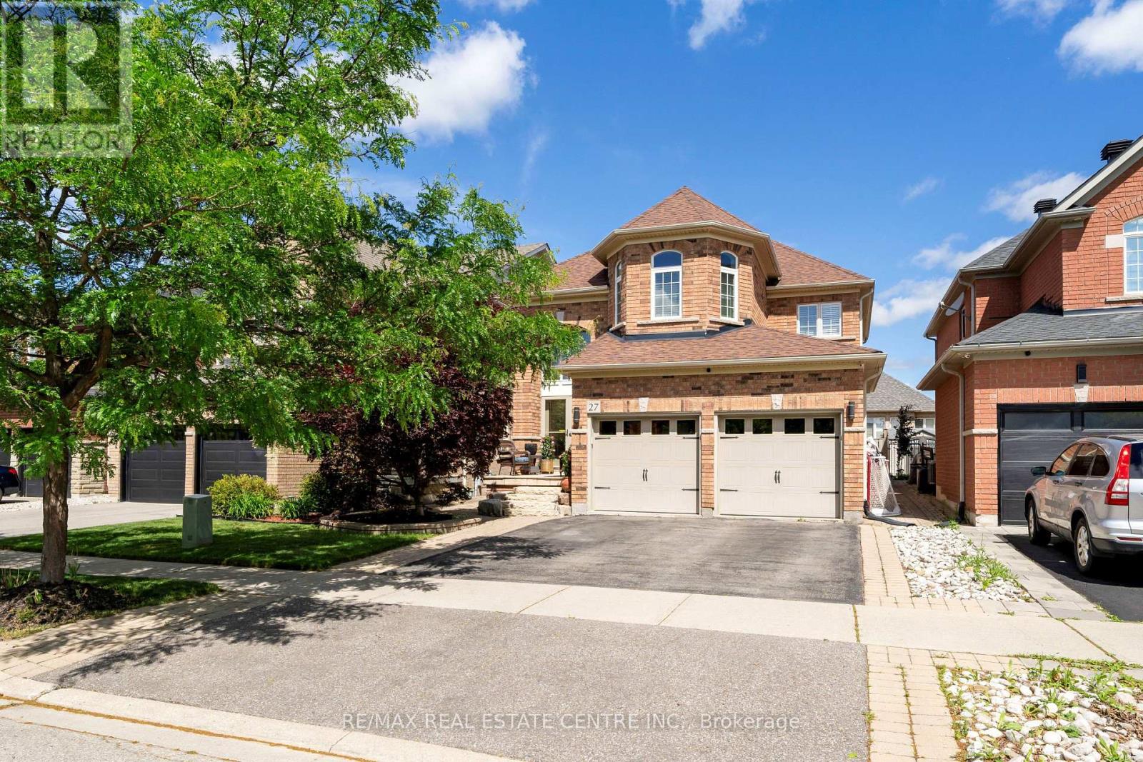 27 Milfoil Street, Halton Hills, Ontario  L7G 6M5 - Photo 1 - W13446226