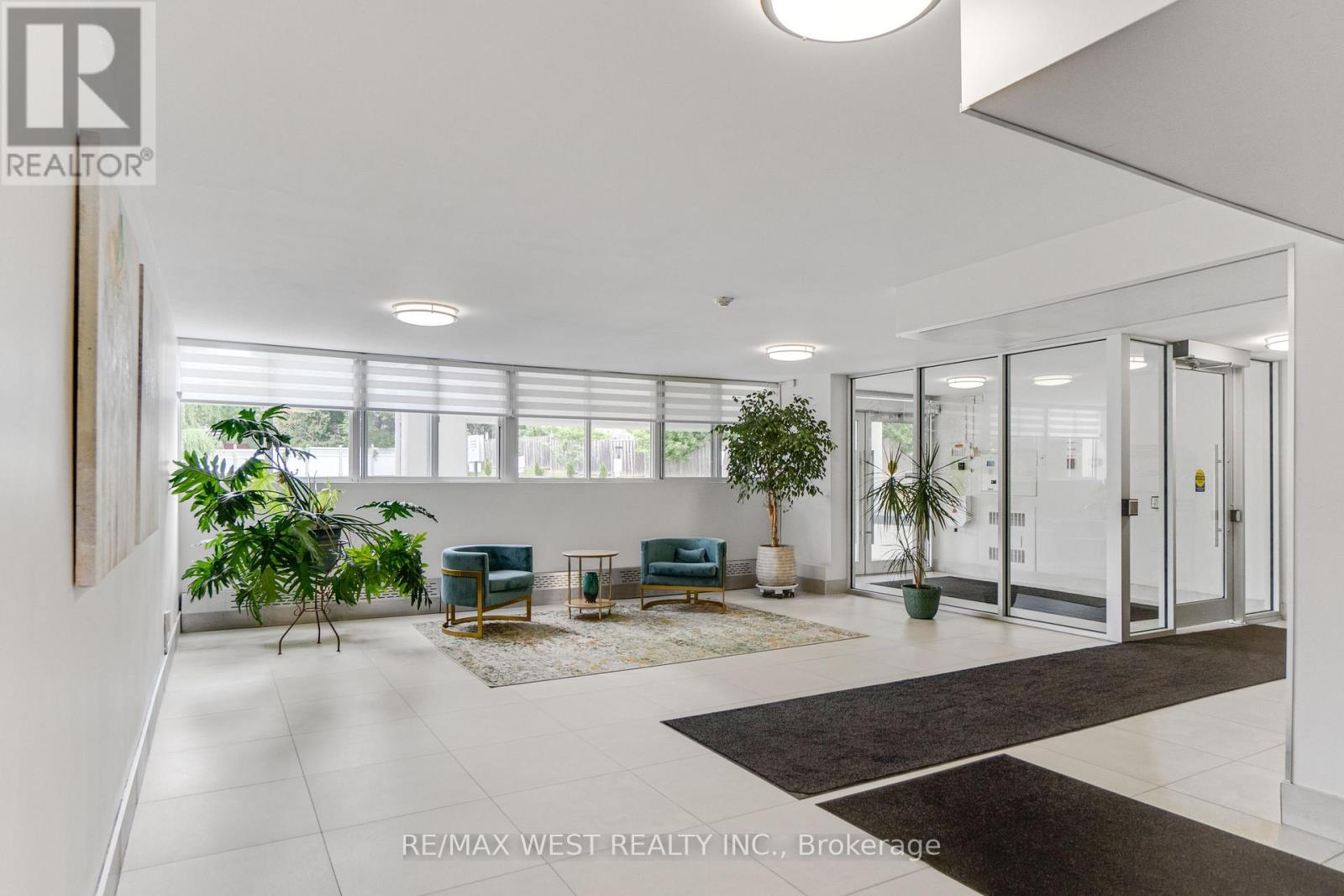 603 - 11 Neilson Drive, Toronto, Ontario  M9C 1V4 - Photo 2 - W13446310