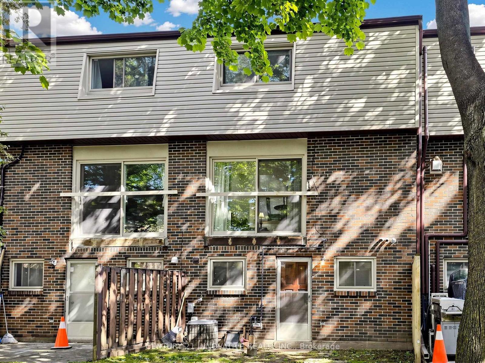 28 - 2020 Pharmacy Avenue, Toronto, Ontario  M1T 1H8 - Photo 37 - E13236676