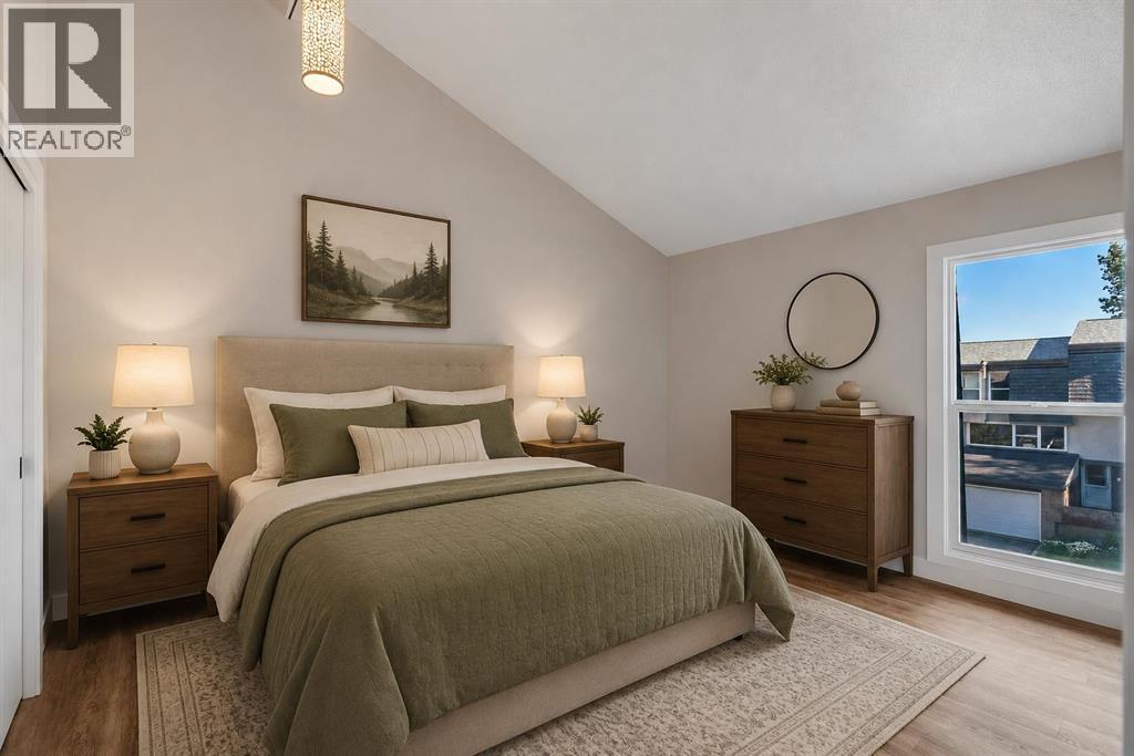 370 Brae Glen Crescent Sw, Calgary, Alberta  T2W 1B6 - Photo 18 - A2316776