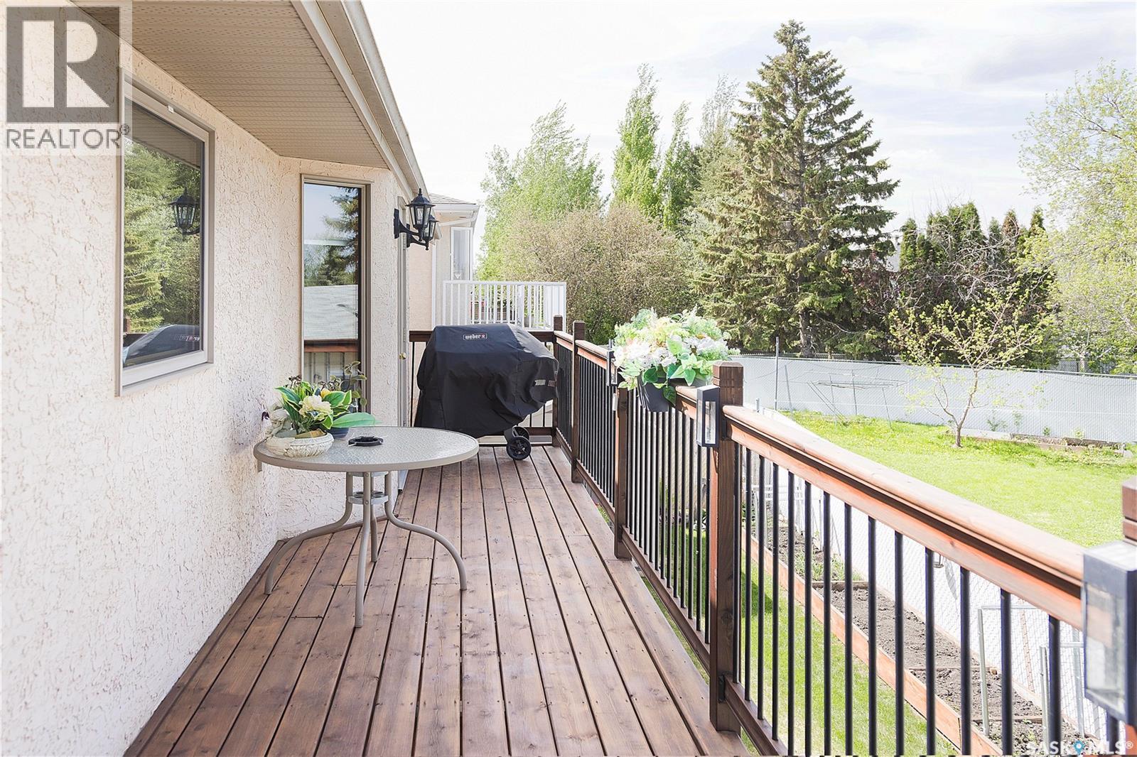 582 Mahon Drive, Prince Albert, Saskatchewan  S6V 7Z9 - Photo 31 - SK039421