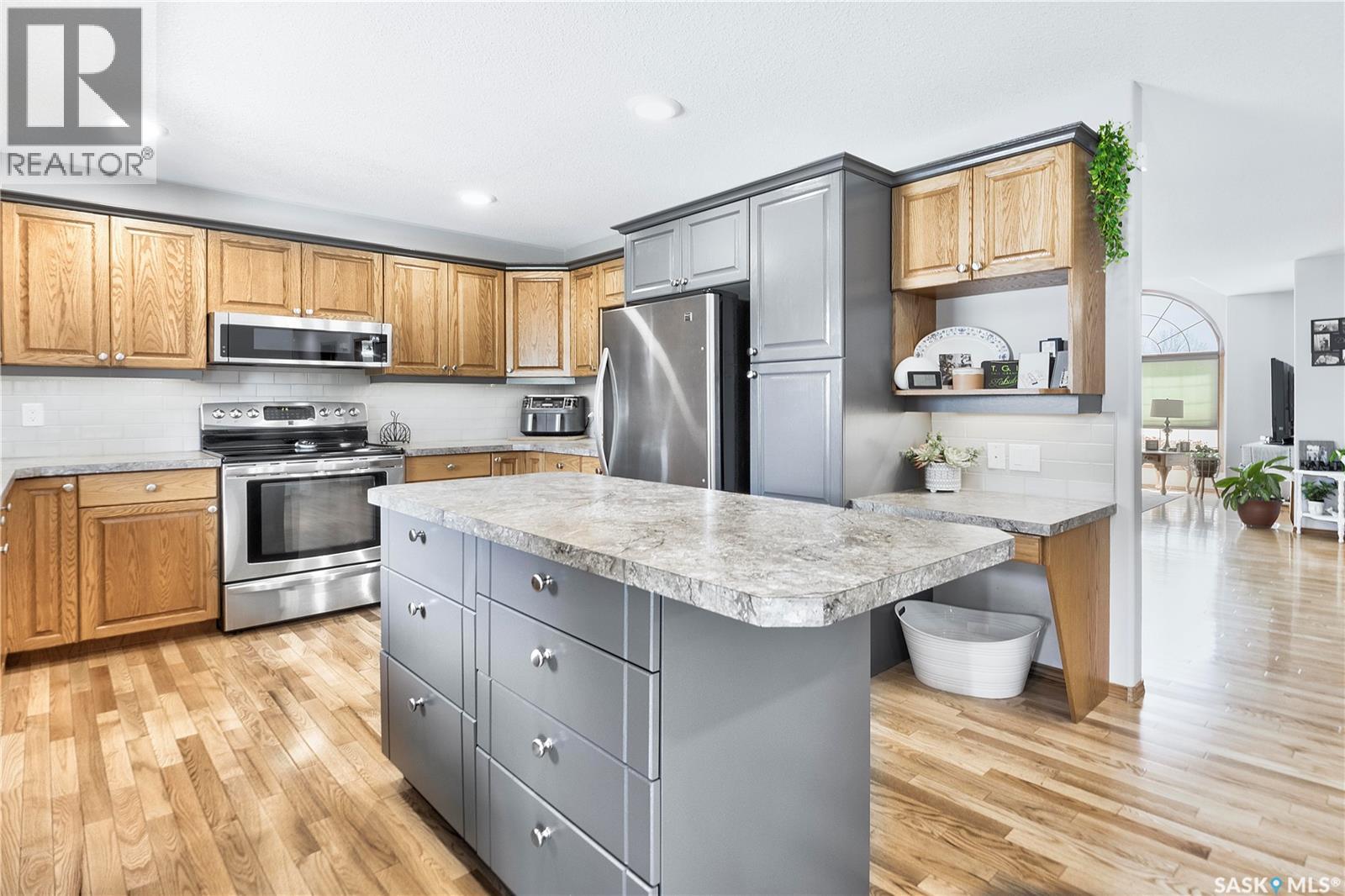 582 Mahon Drive, Prince Albert, Saskatchewan  S6V 7Z9 - Photo 6 - SK039421