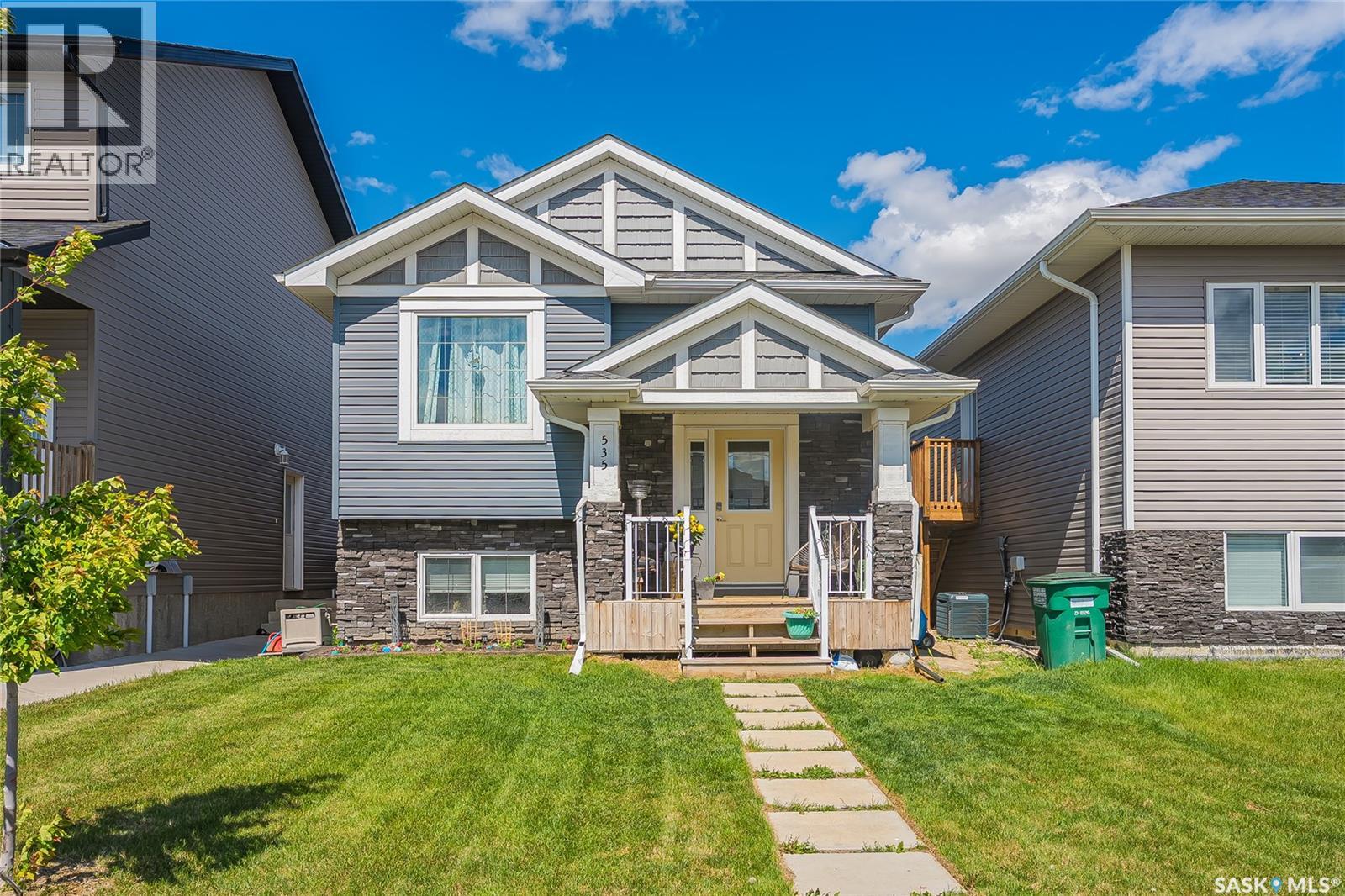 535 Fast WAY, Saskatoon, Saskatchewan