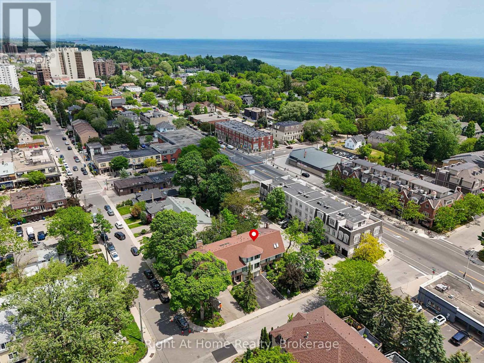 109 Brant Street, Oakville, Ontario  L6K 2Z7 - Photo 48 - W13446464