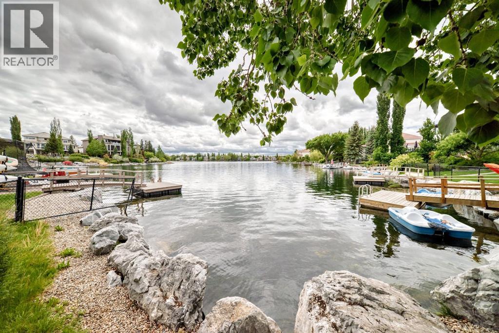 448 Mckenzie Lake Bay SE, Calgary, Alberta  T2Z 2H4 - Photo 42 - A2321047
