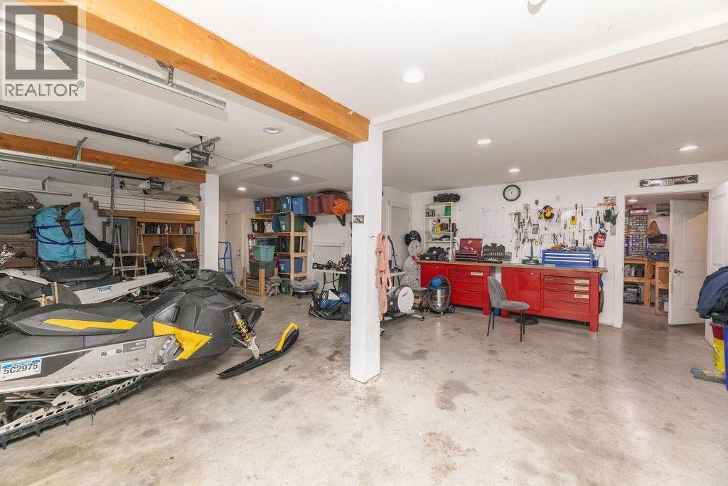 6251 Jasper Road, Sechelt, British Columbia  V7Z 0M2 - Photo 37 - R3090572