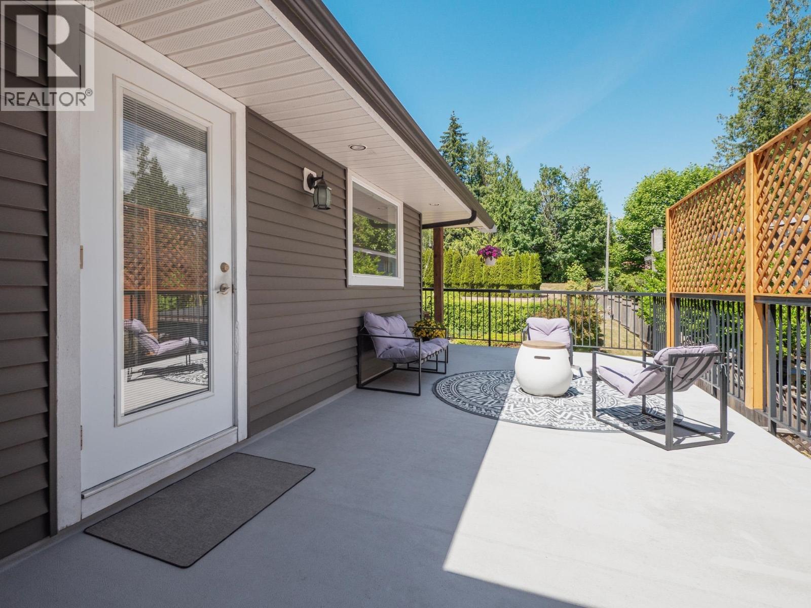 6251 Jasper Road, Sechelt, British Columbia  V7Z 0M2 - Photo 14 - R3090572