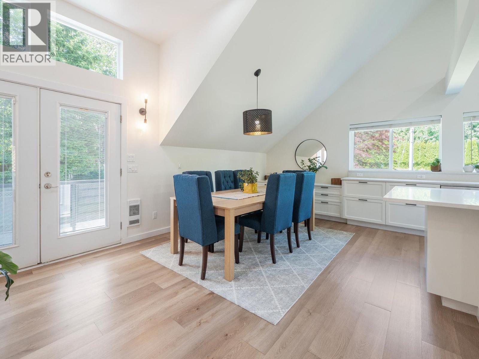 6251 Jasper Road, Sechelt, British Columbia  V7Z 0M2 - Photo 6 - R3090572