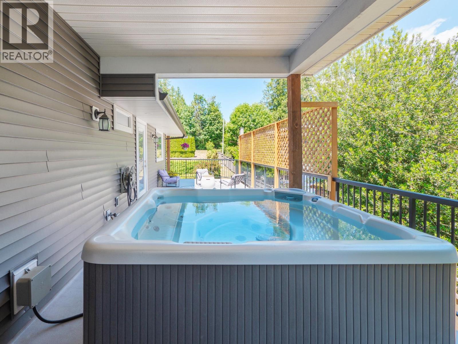6251 Jasper Road, Sechelt, British Columbia  V7Z 0M2 - Photo 29 - R3090572