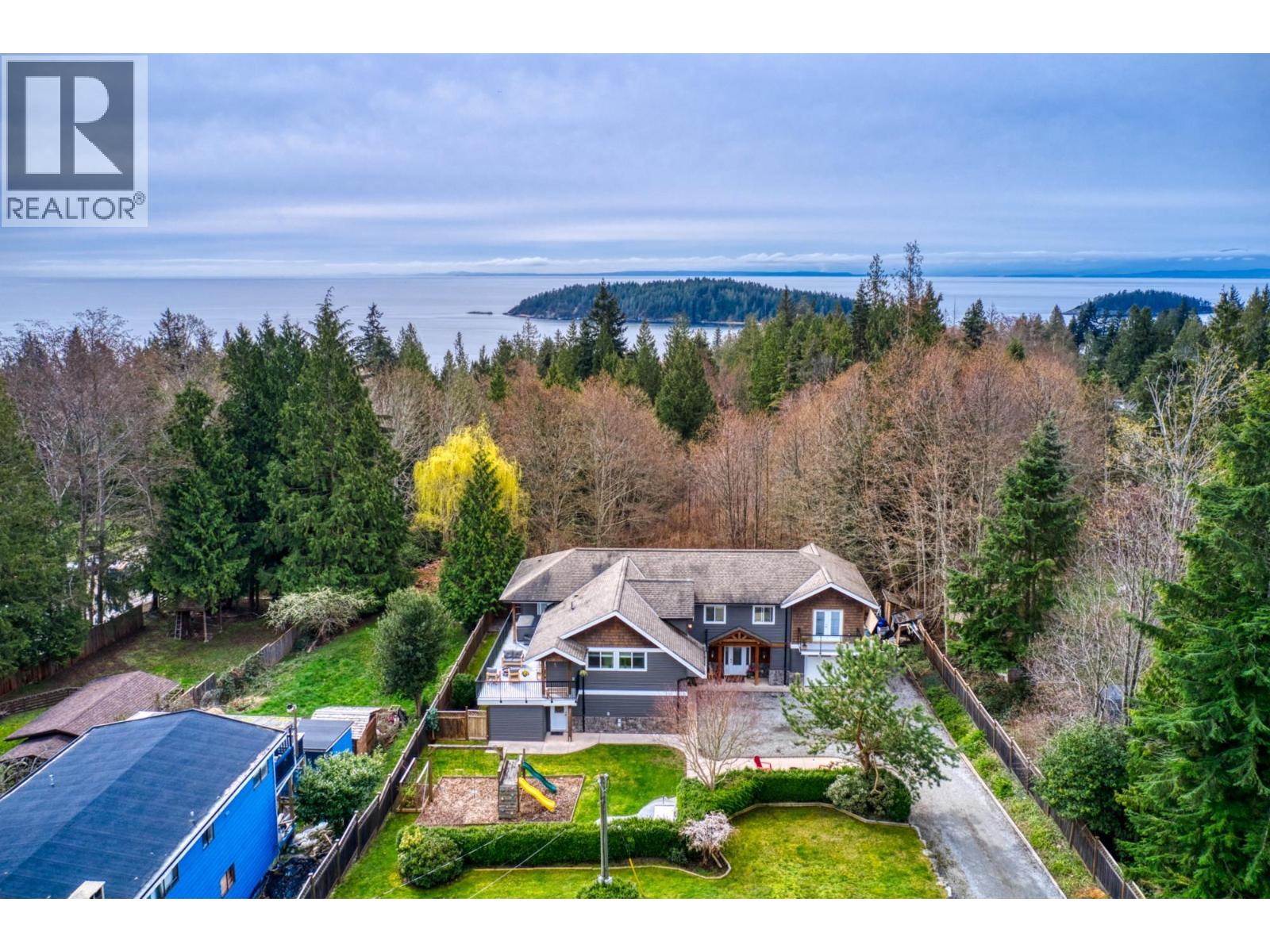 6251 Jasper Road, Sechelt, British Columbia  V7Z 0M2 - Photo 39 - R3090572