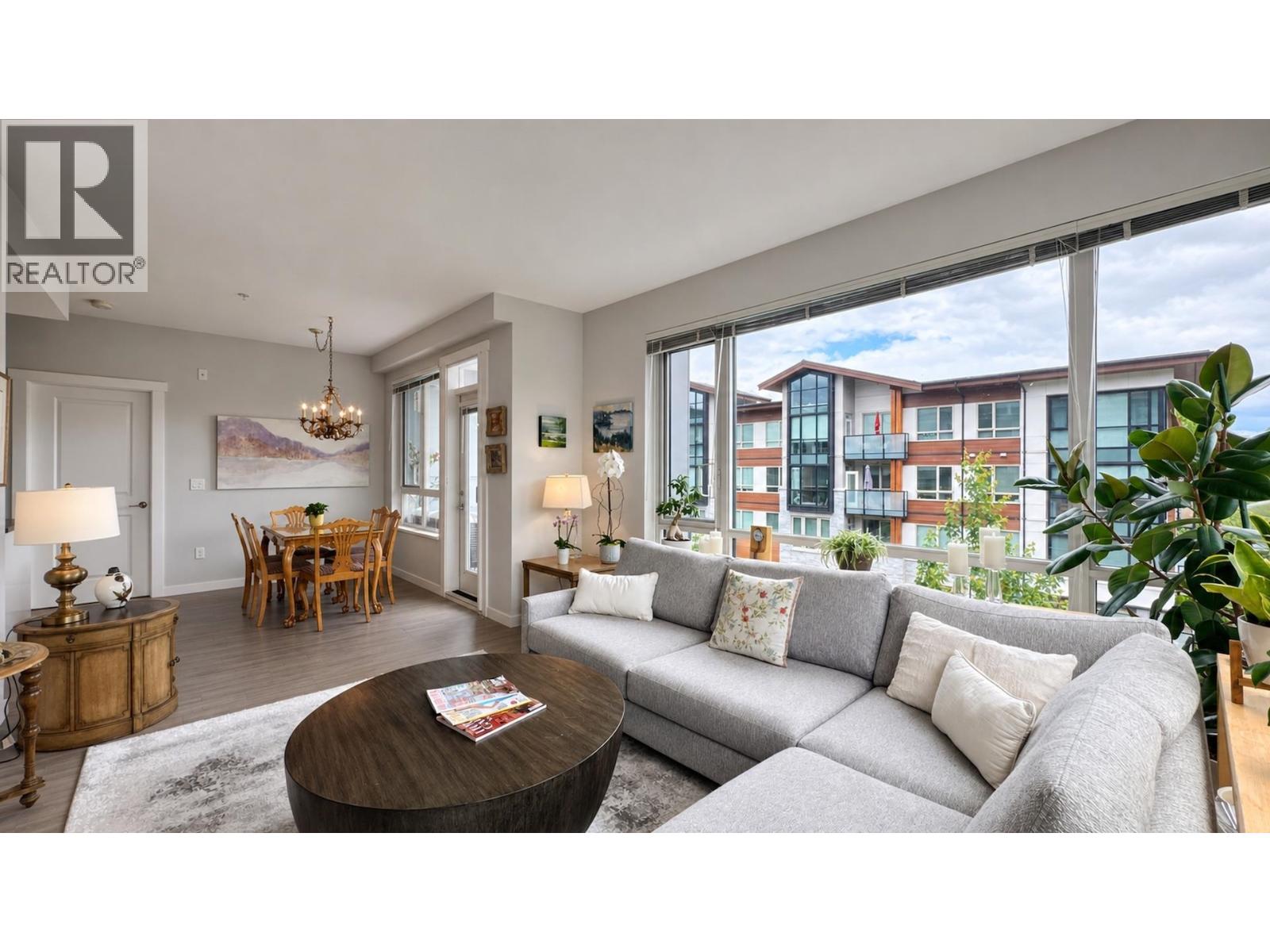 301 2651 Library Lane, North Vancouver, British Columbia  V7J 0C1 - Photo 5 - R3135788