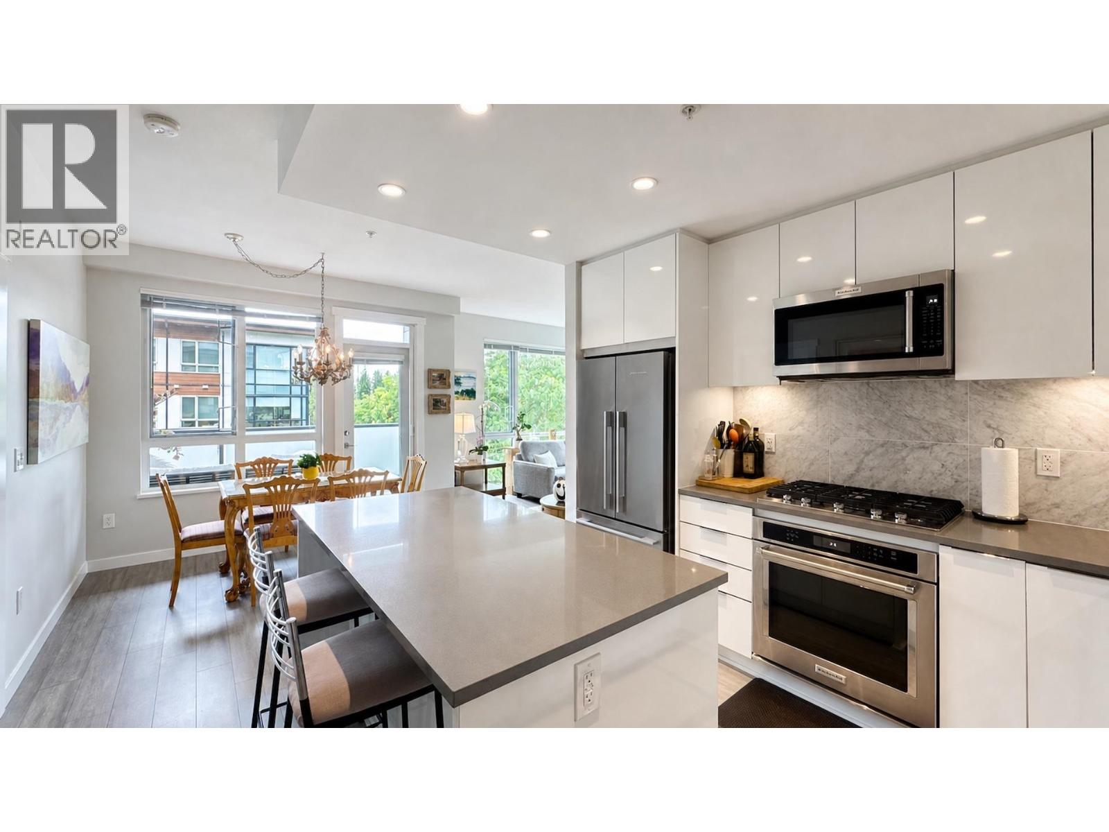301 2651 Library Lane, North Vancouver, British Columbia  V7J 0C1 - Photo 9 - R3135788
