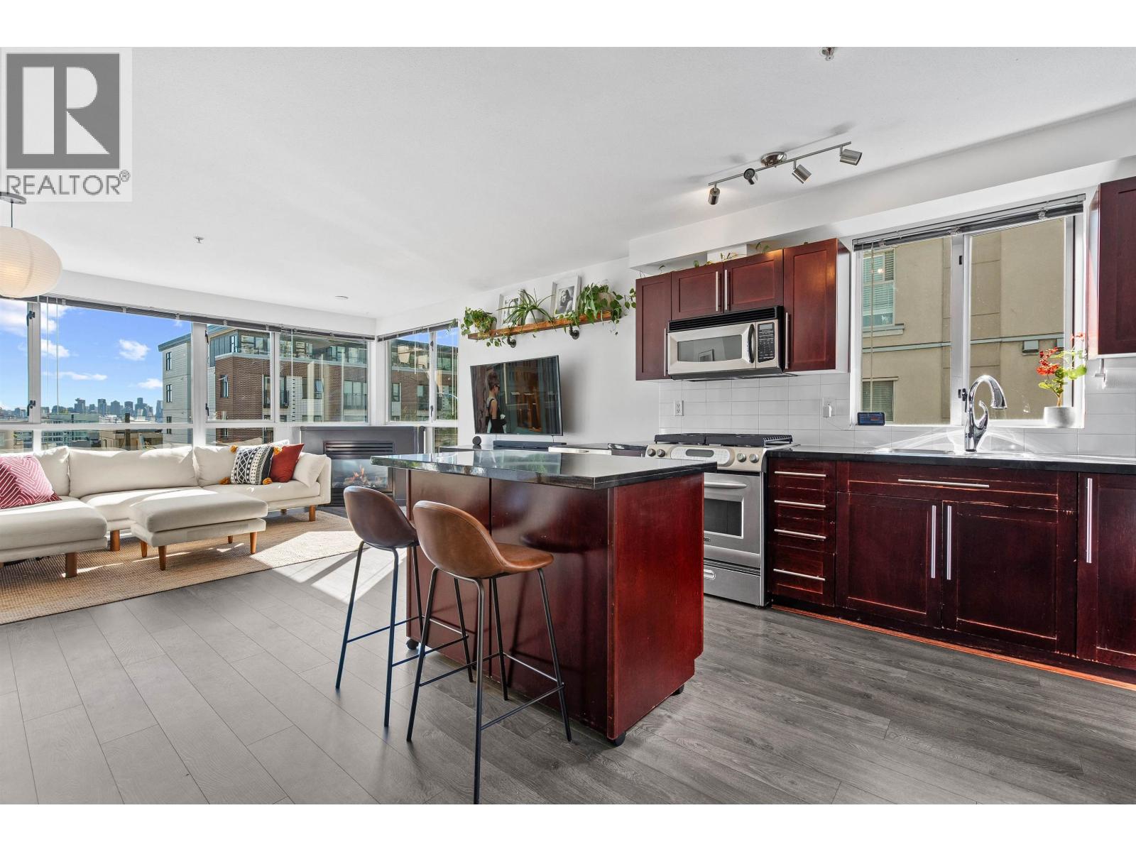301 122 E 3rd Street, North Vancouver, British Columbia  V7L 1E6 - Photo 13 - R3135801