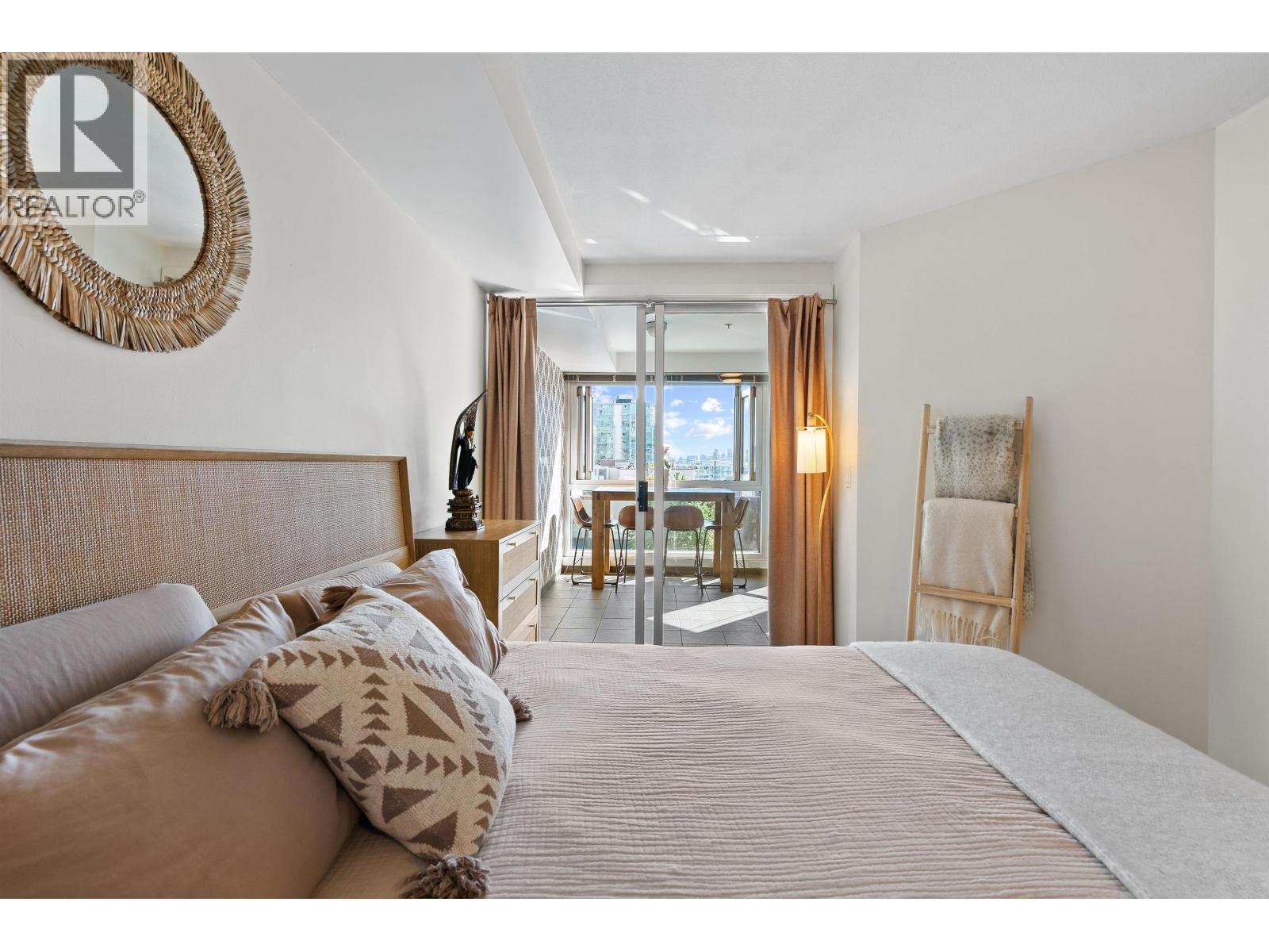 301 122 E 3rd Street, North Vancouver, British Columbia  V7L 1E6 - Photo 23 - R3135801