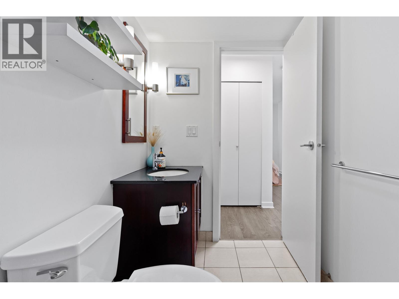 301 122 E 3rd Street, North Vancouver, British Columbia  V7L 1E6 - Photo 25 - R3135801