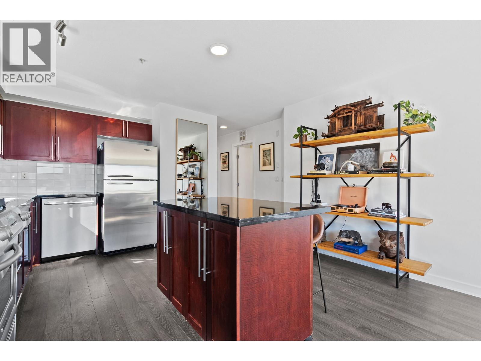 301 122 E 3rd Street, North Vancouver, British Columbia  V7L 1E6 - Photo 27 - R3135801