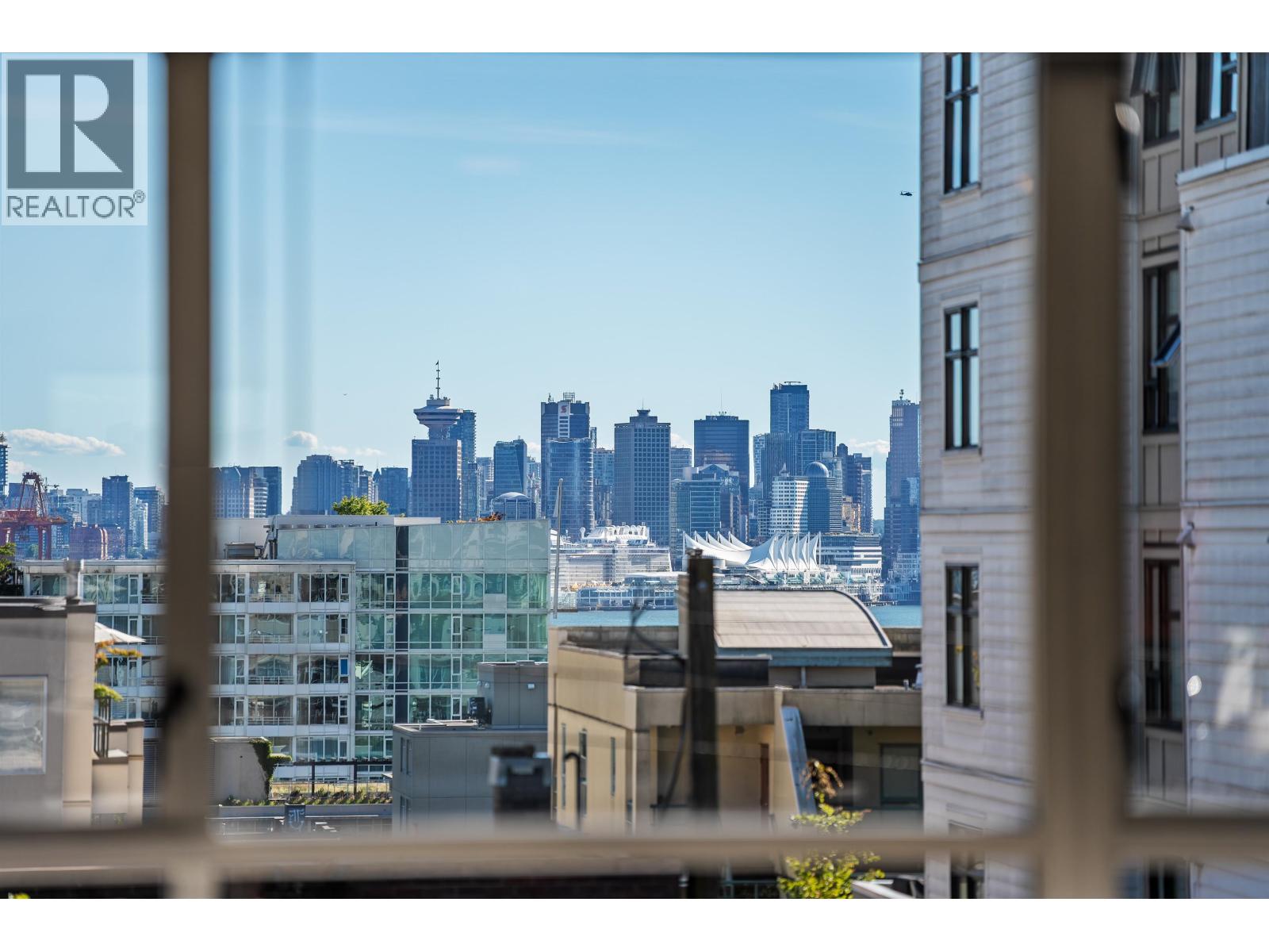 301 122 E 3rd Street, North Vancouver, British Columbia  V7L 1E6 - Photo 31 - R3135801