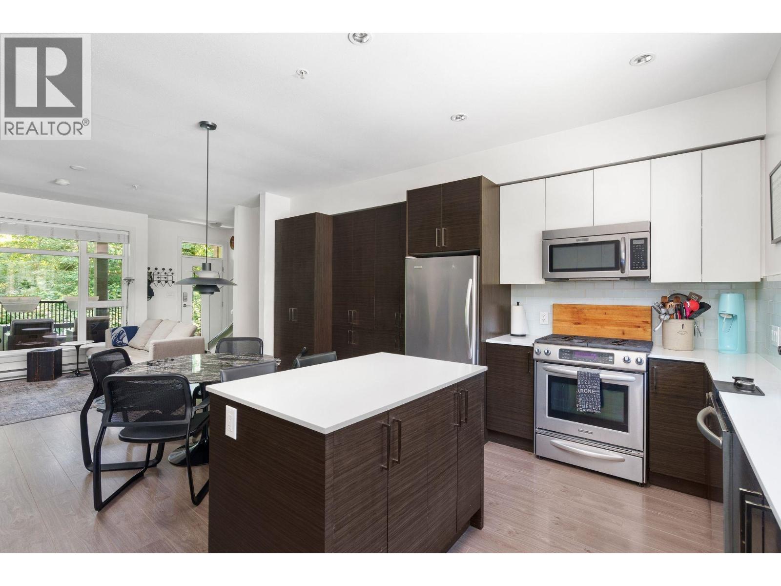 307 2135 Heritage Park Lane, North Vancouver, British Columbia  V7H 0B6 - Photo 13 - R3135814