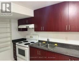 8 TERRY FOX STREET, Markham, Ontario