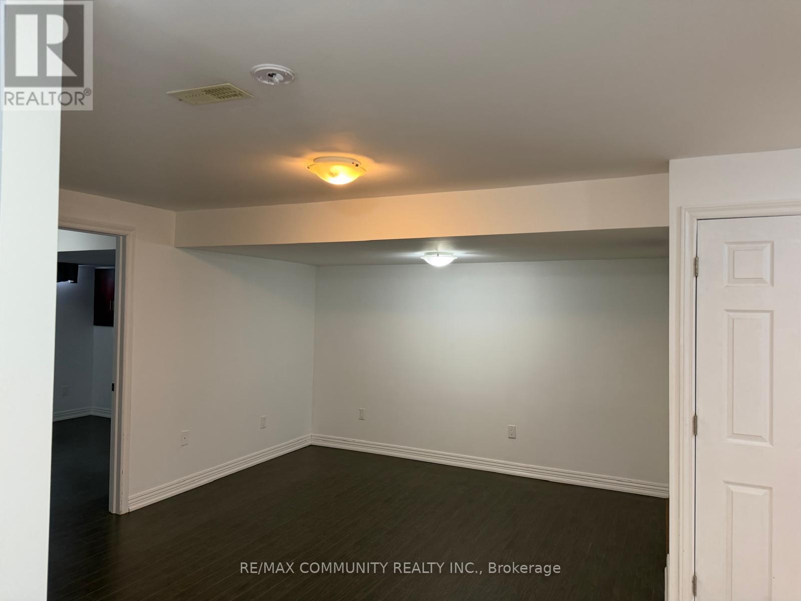 8 Terry Fox Street, Markham, Ontario L6B 0W1 - Photo 2 - N12966432