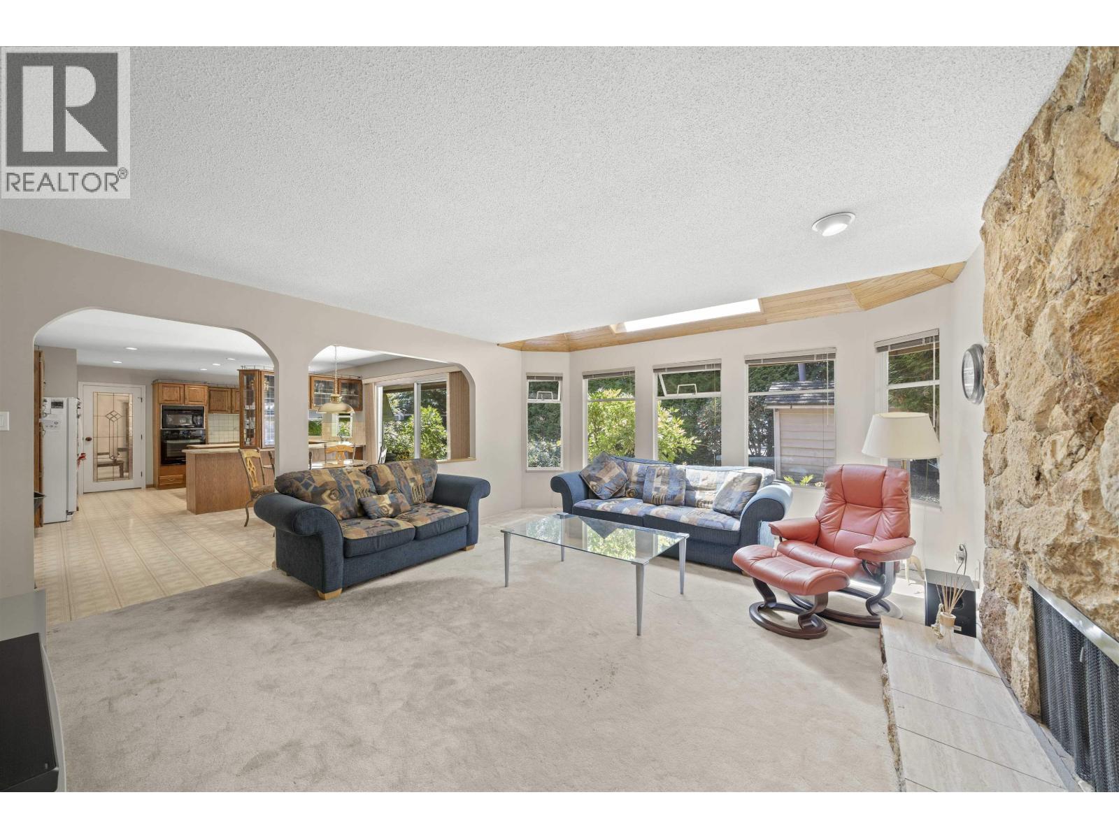 8311 Sunnywood Drive, Richmond, British Columbia  V6Y 3G4 - Photo 15 - R3135812
