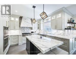 396 DERRYDALE DRIVE, Mississauga, Ontario